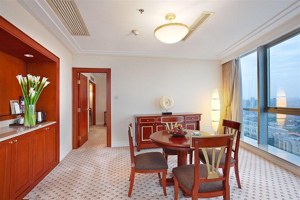 Sheraton Nanjing Kingsley Hotel & Towers Extérieur photo